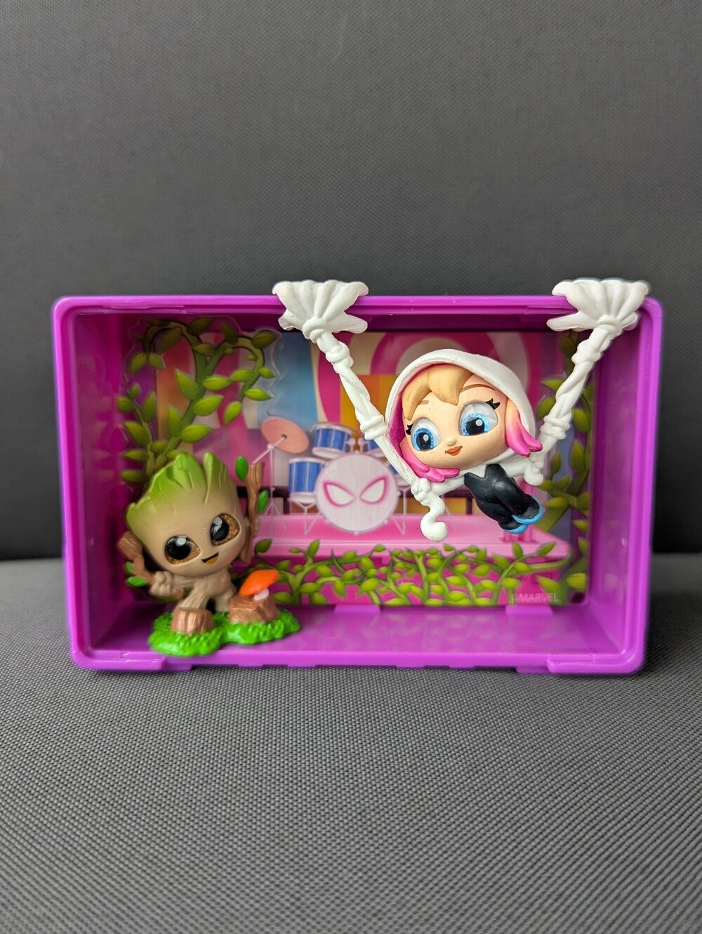 Marvel Doorables We Are Groot Capsule - Ghost Spider & Groot